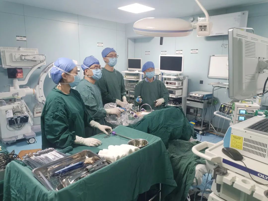 危险！隆回一大爷查出大肠肿瘤同时发现腹主动脉夹层，怎么办……
