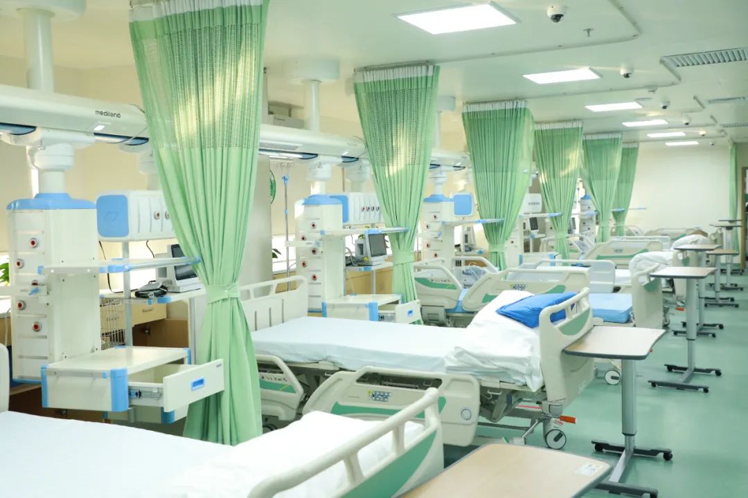 全面升级——我院重症医学科搬家啦！